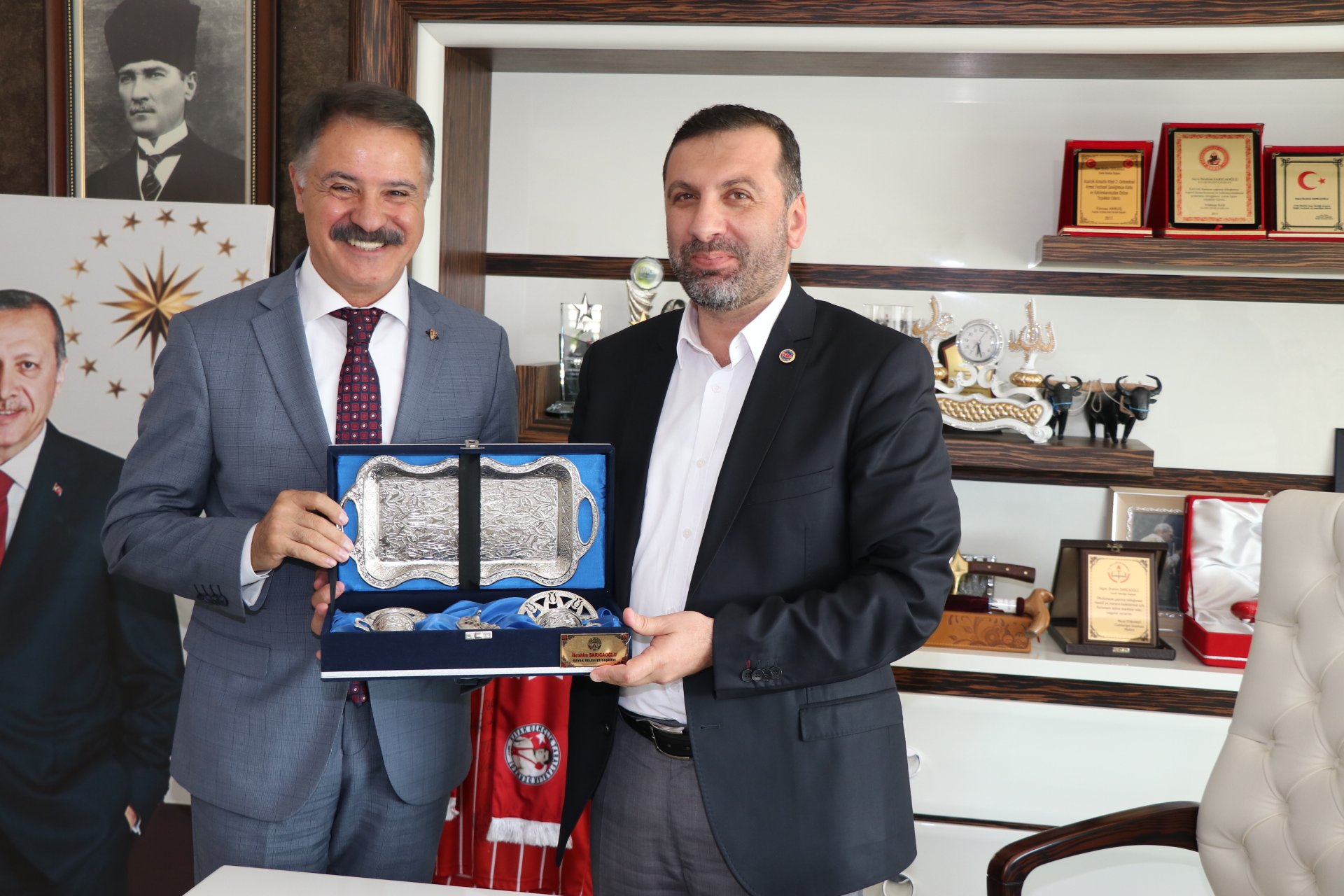 Kavak’a Hayran Kaldı